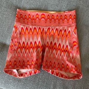 Outdoor Voices TechSweat Bike Shorts in Grapefruit Helios – S